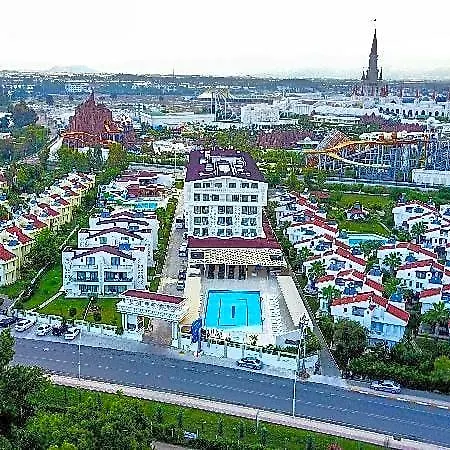 Maya World Park Adult Only +15 Hotel 4*